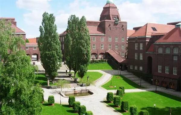 瑞典皇家理工学院本科生每年平均学费：$23,000