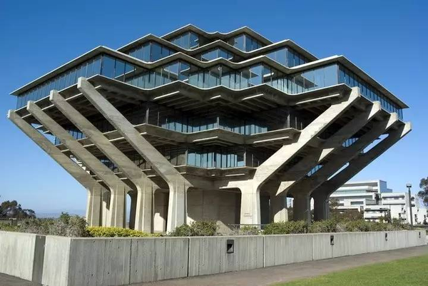 加州大学圣迭戈分校(University of California, San Diego)